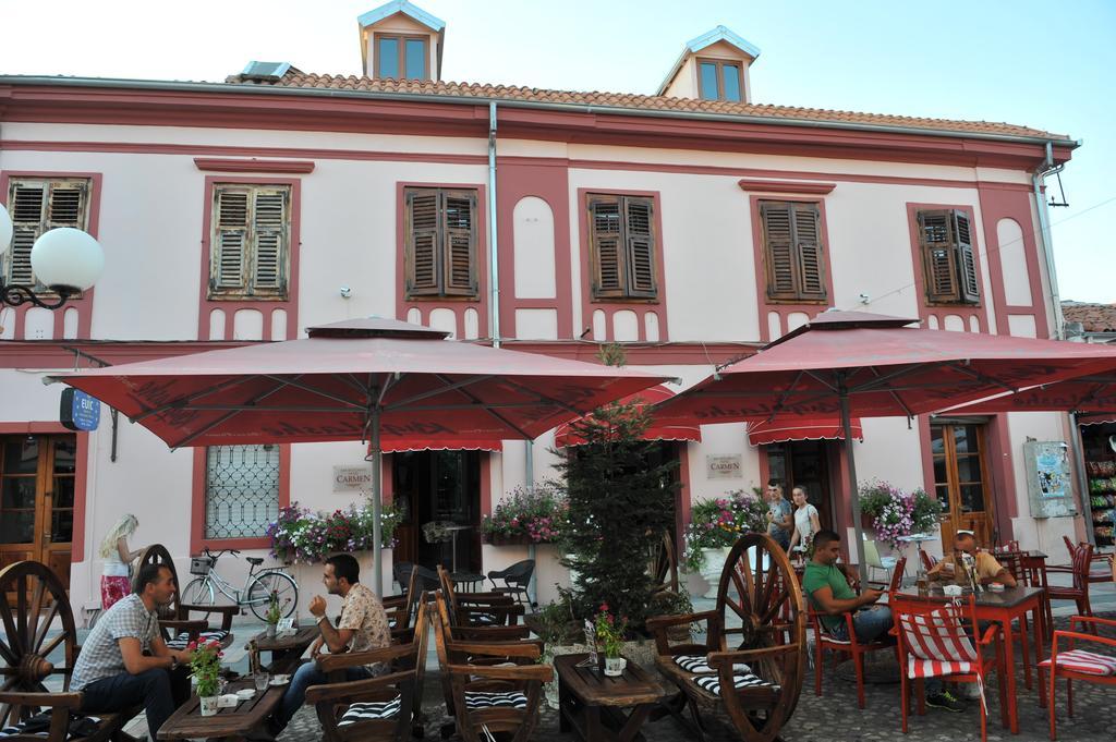 Hotel Carmen Shkodër Esterno foto