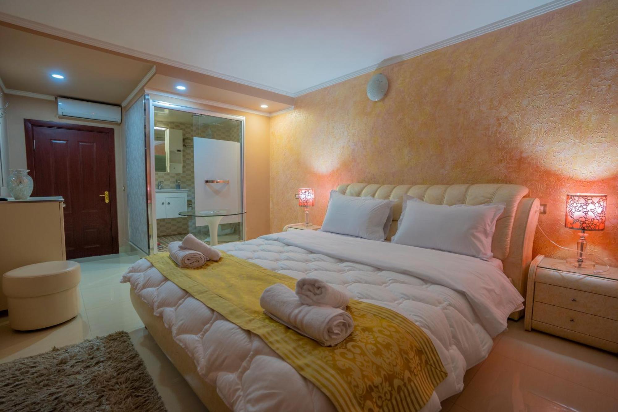 Hotel Carmen Shkodër Esterno foto