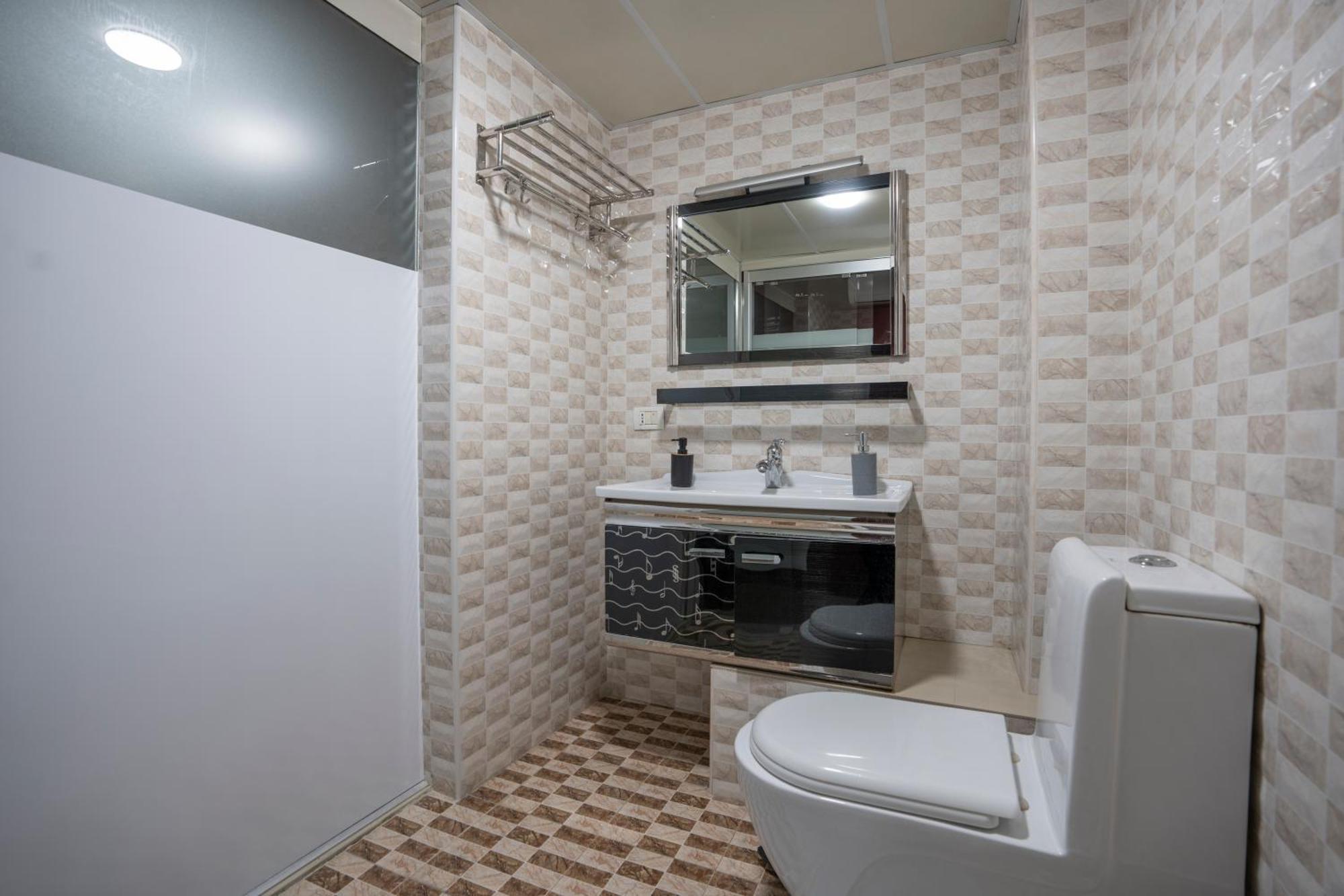 Hotel Carmen Shkodër Esterno foto