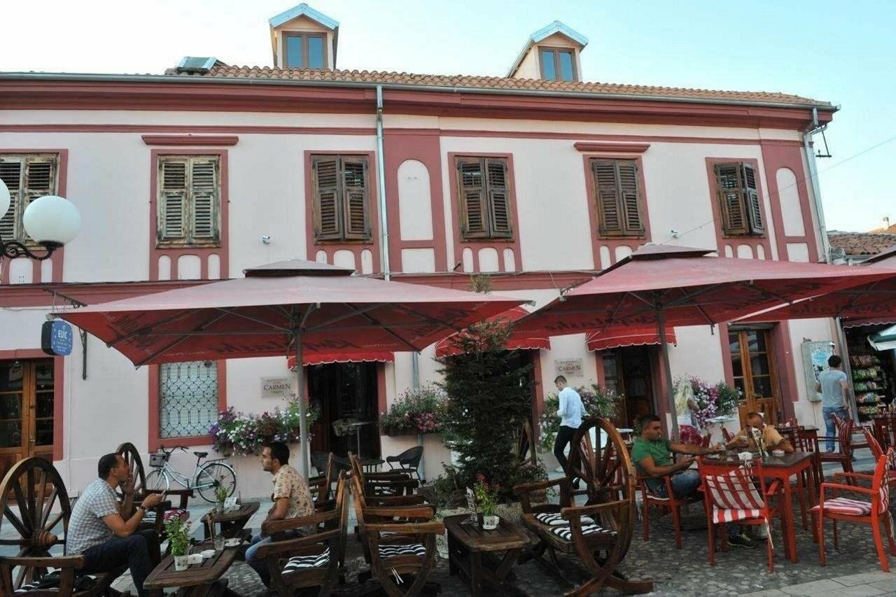 Hotel Carmen Shkodër Esterno foto