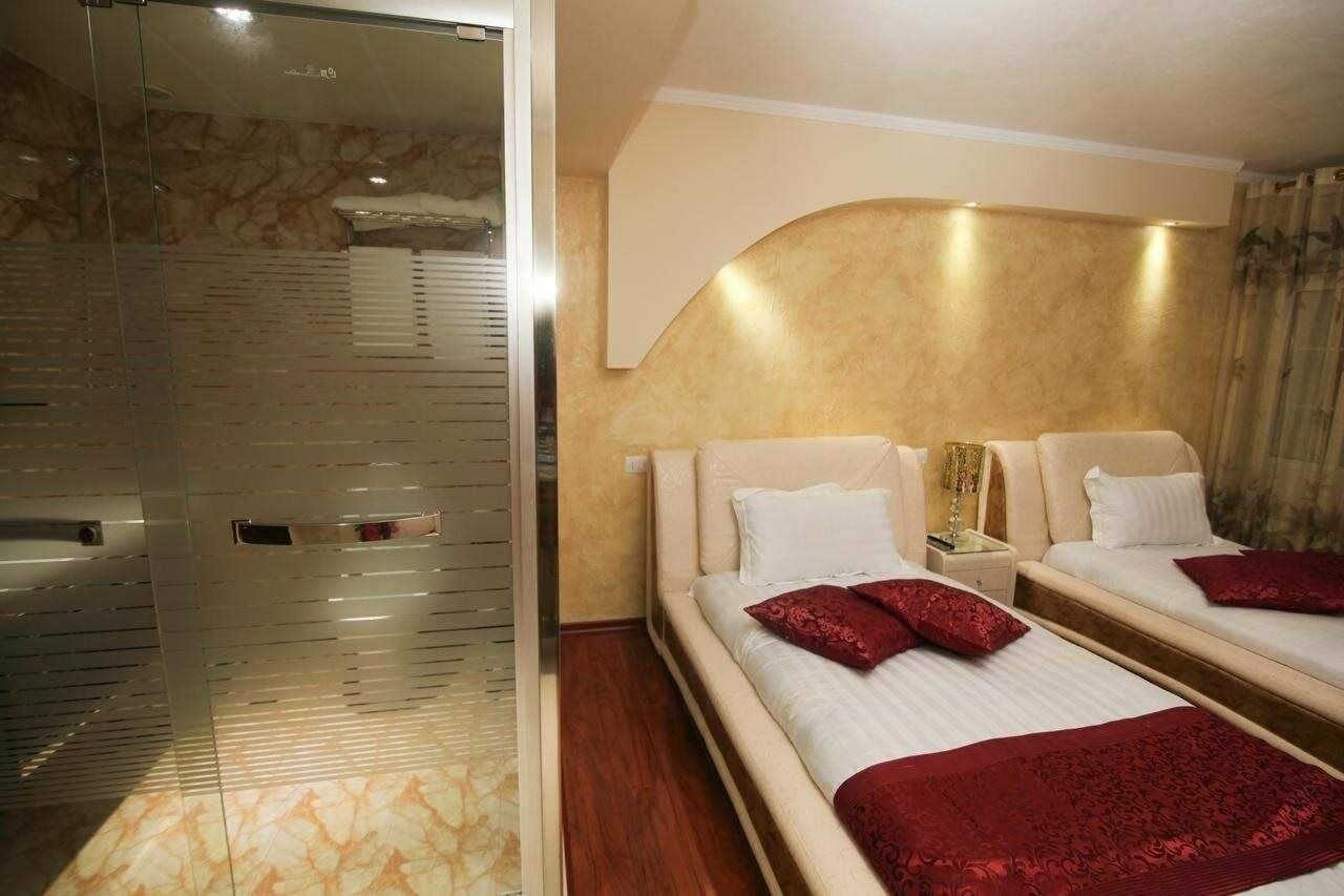 Hotel Carmen Shkodër Esterno foto